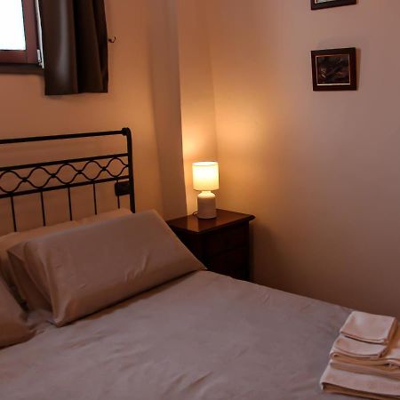 Casa Armanni - La Tua Casa Di Pietra Apartment Gubbio Exterior photo