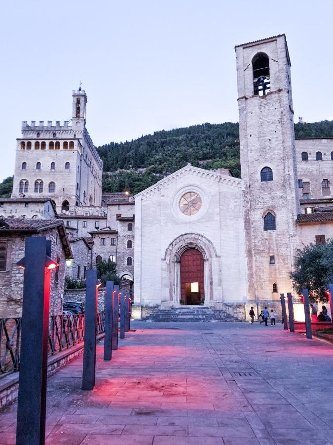Casa Armanni - La Tua Casa Di Pietra Apartment Gubbio Exterior photo