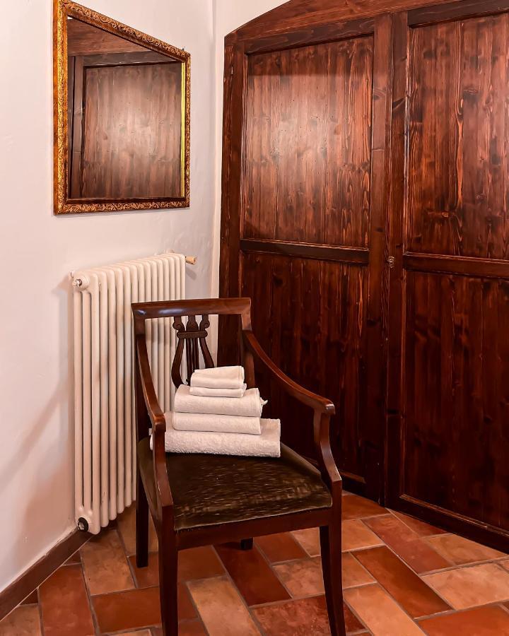 Casa Armanni - La Tua Casa Di Pietra Apartment Gubbio Exterior photo